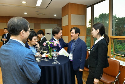 4.26 - Welcome Reception